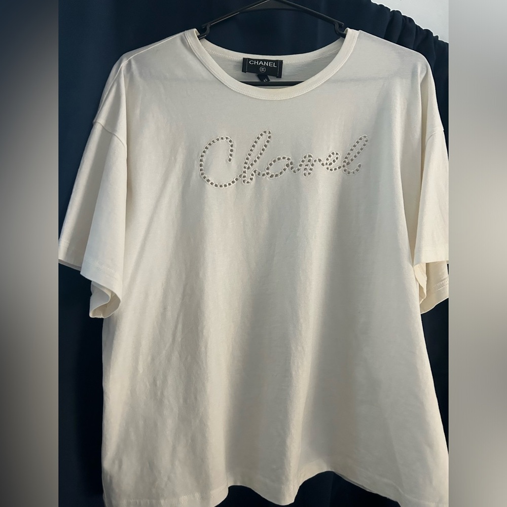 Chanel  t shirt cream color